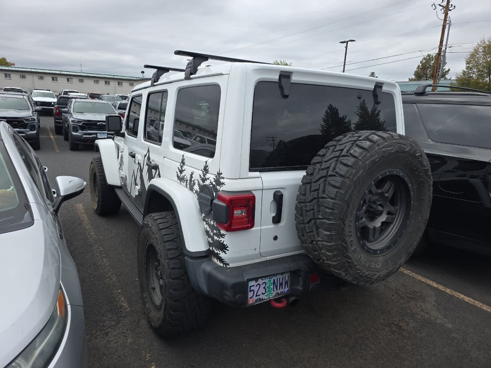 Thumbnail: 2020 Jeep Wrangler - 3