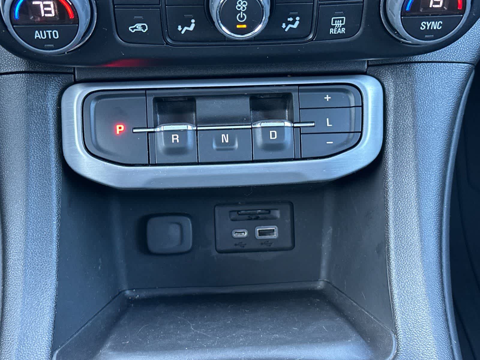 Thumbnail: 2023 GMC Acadia - 23