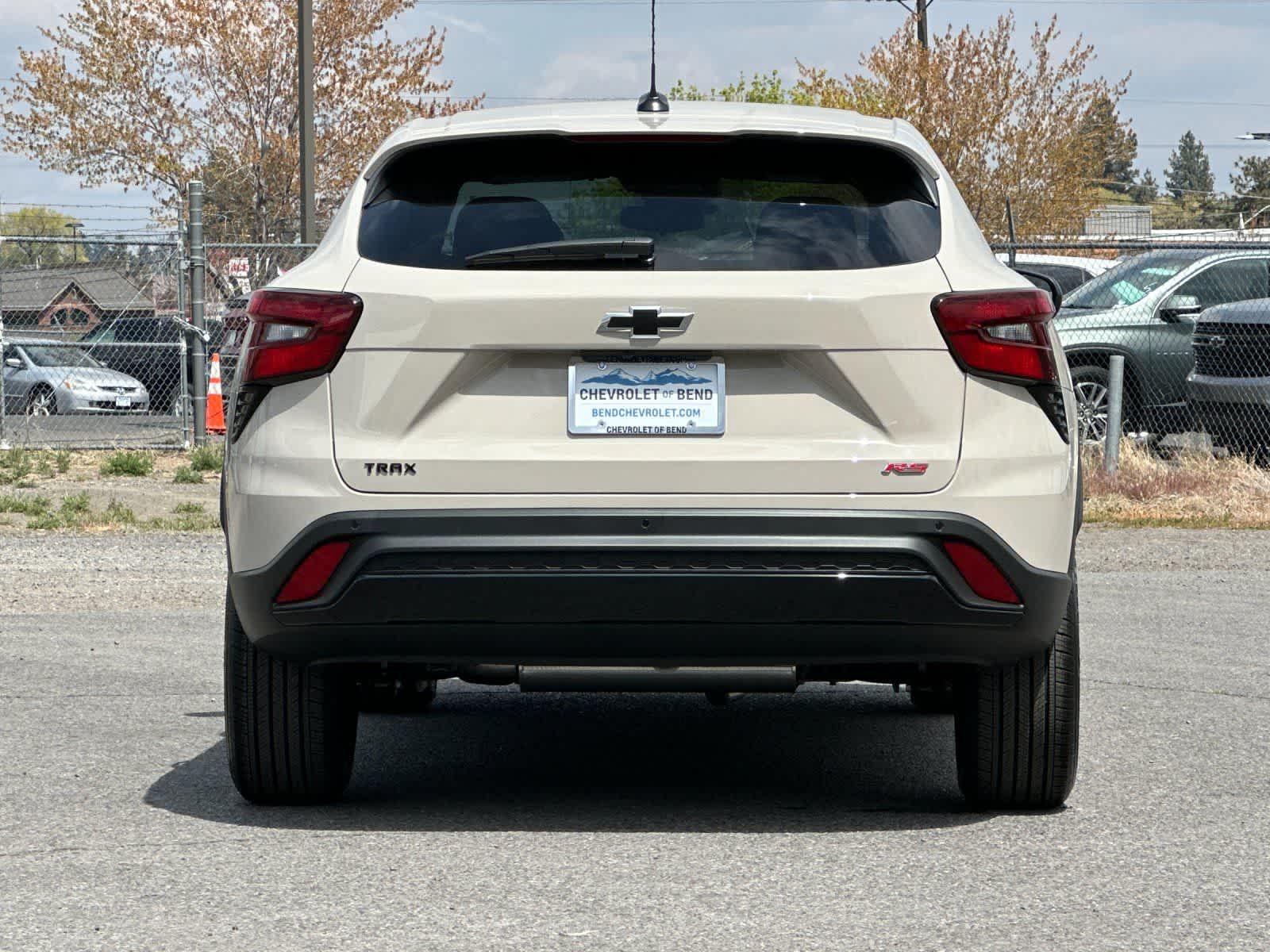 Thumbnail: 2026 Chevrolet Trax - 7