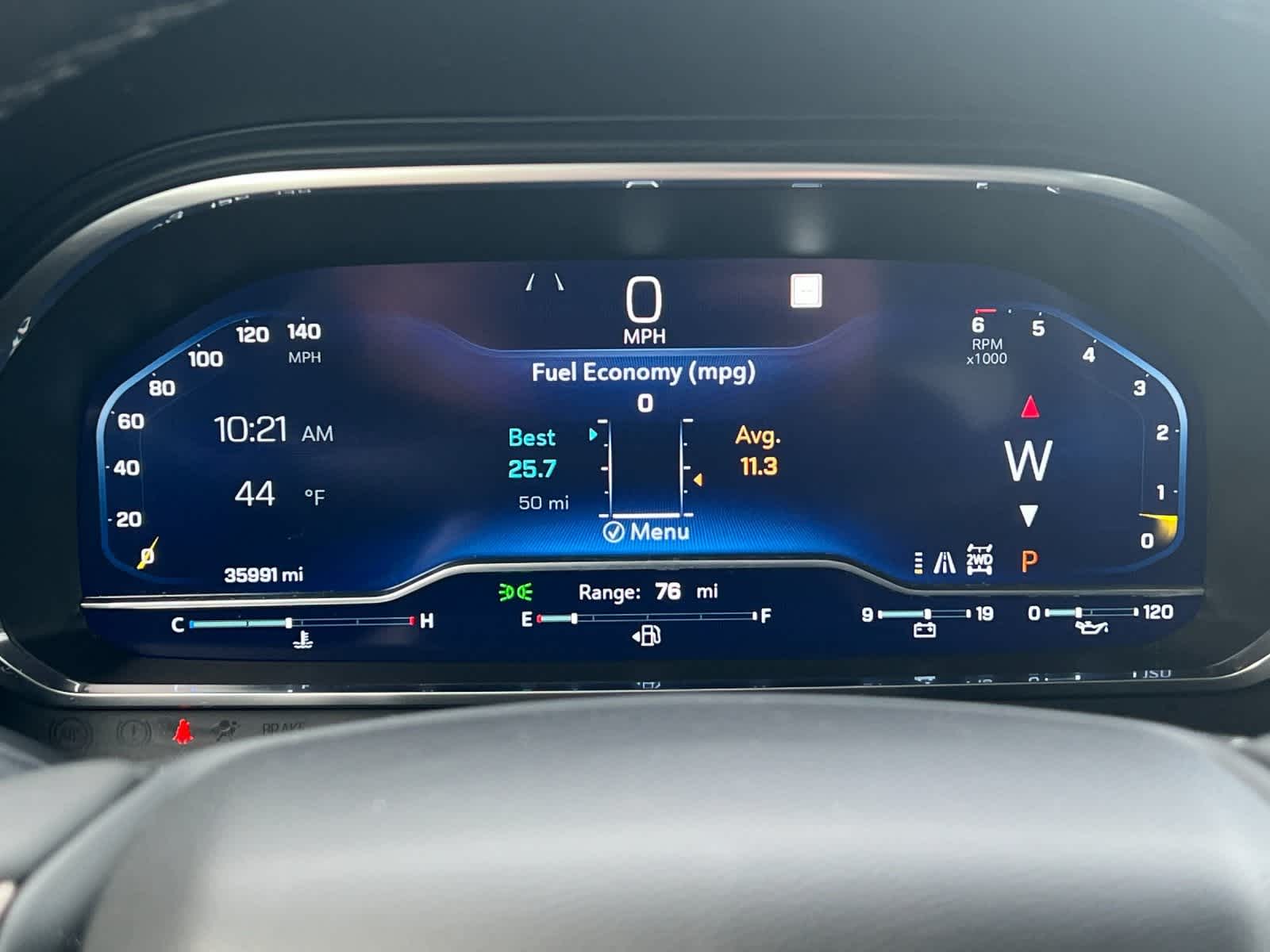 Thumbnail: 2023 Chevrolet Suburban - 25