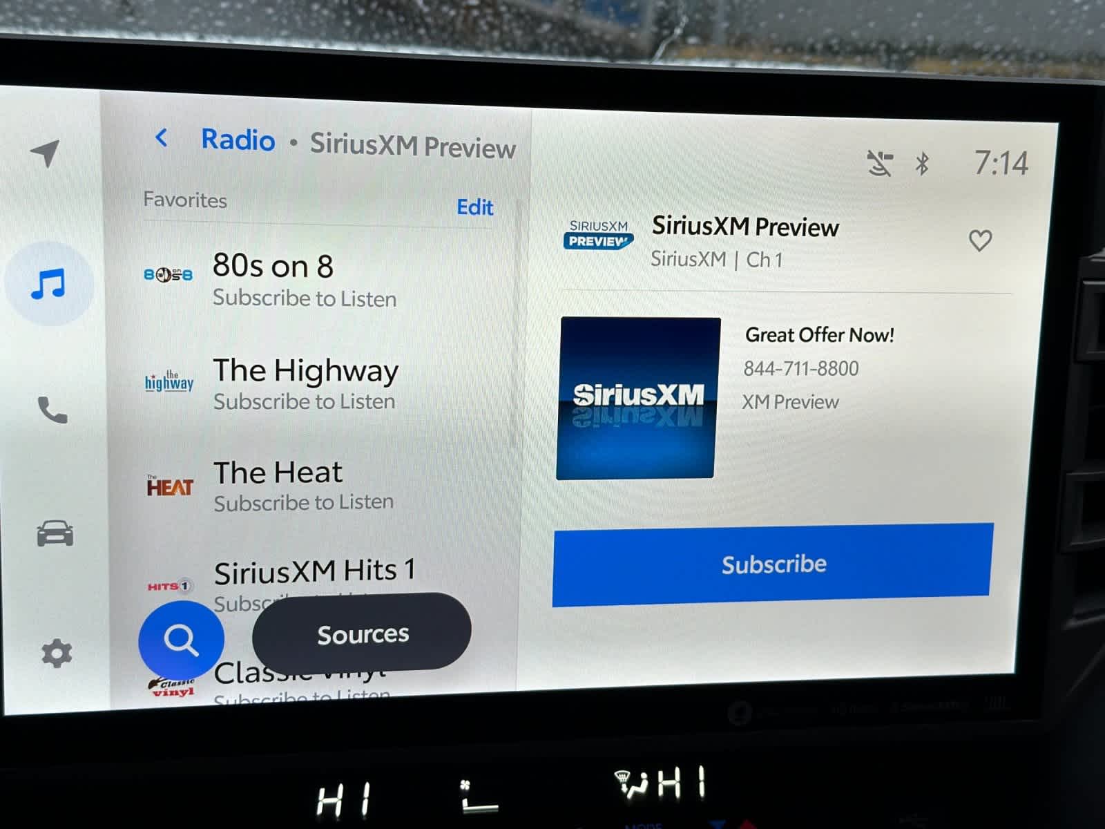 Thumbnail: 2022 Toyota Tundra - 17