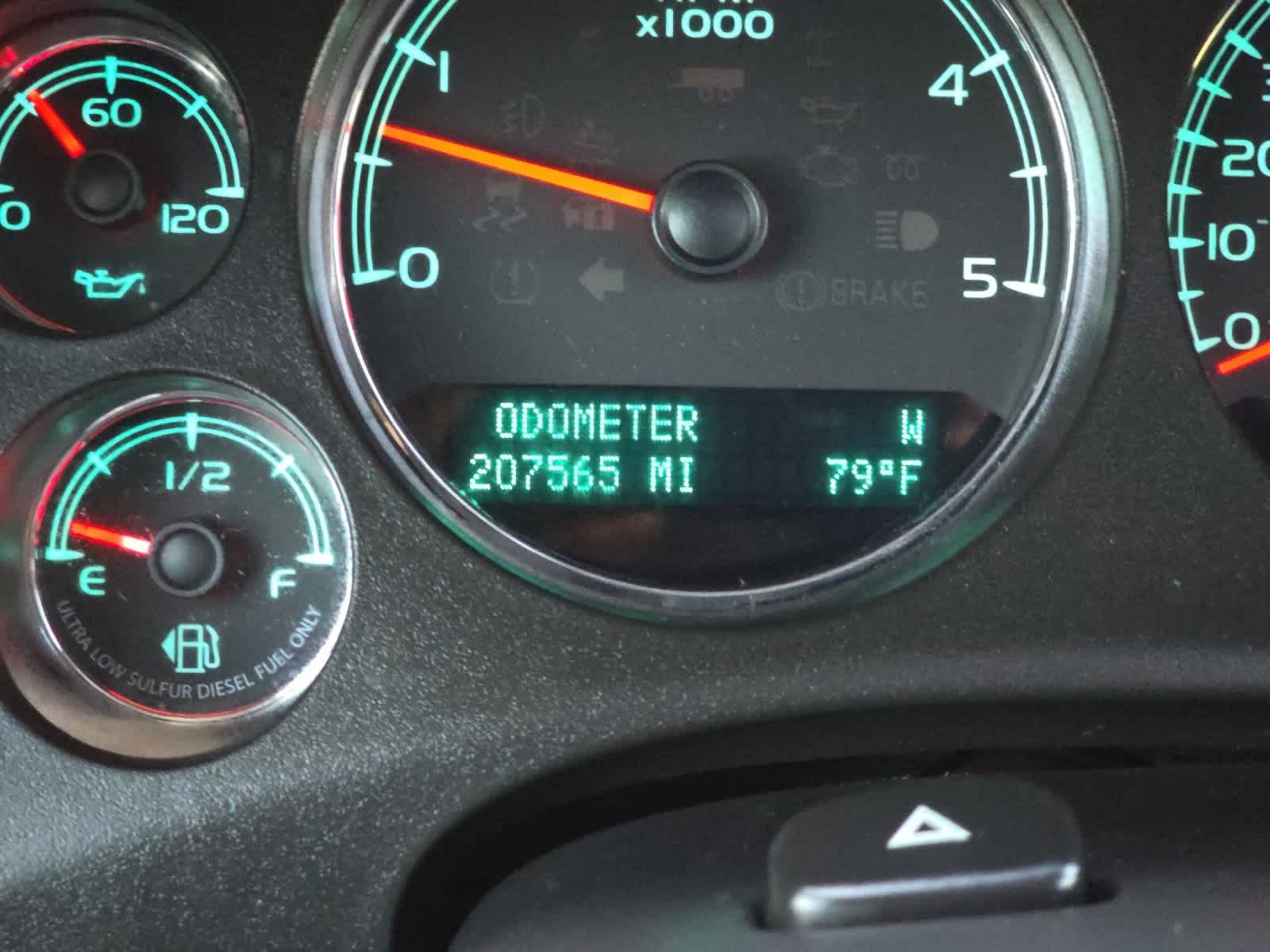 Thumbnail: 2011 GMC Sierra 3500 - 24