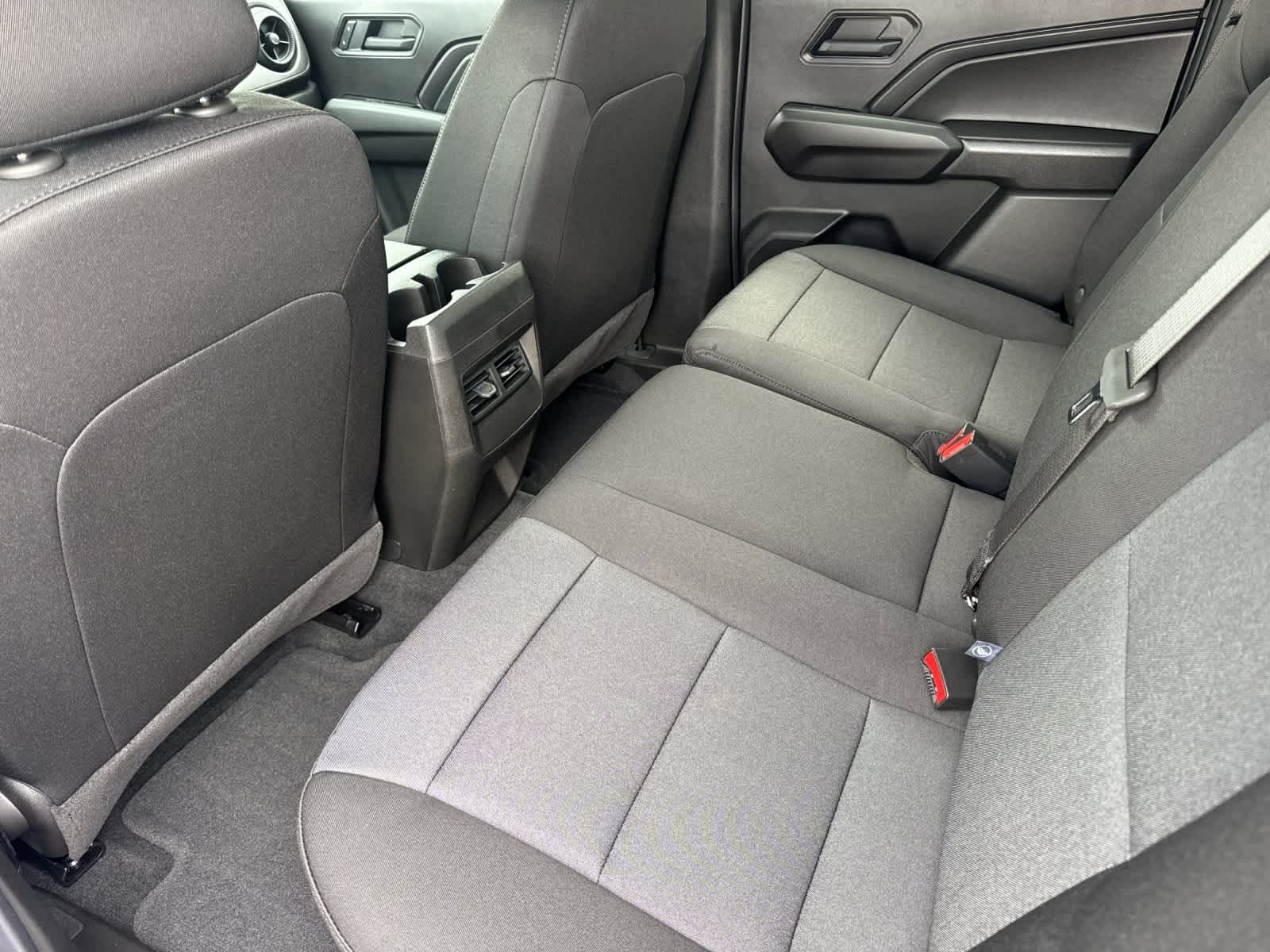 Thumbnail: 2026 Chevrolet Colorado - 4