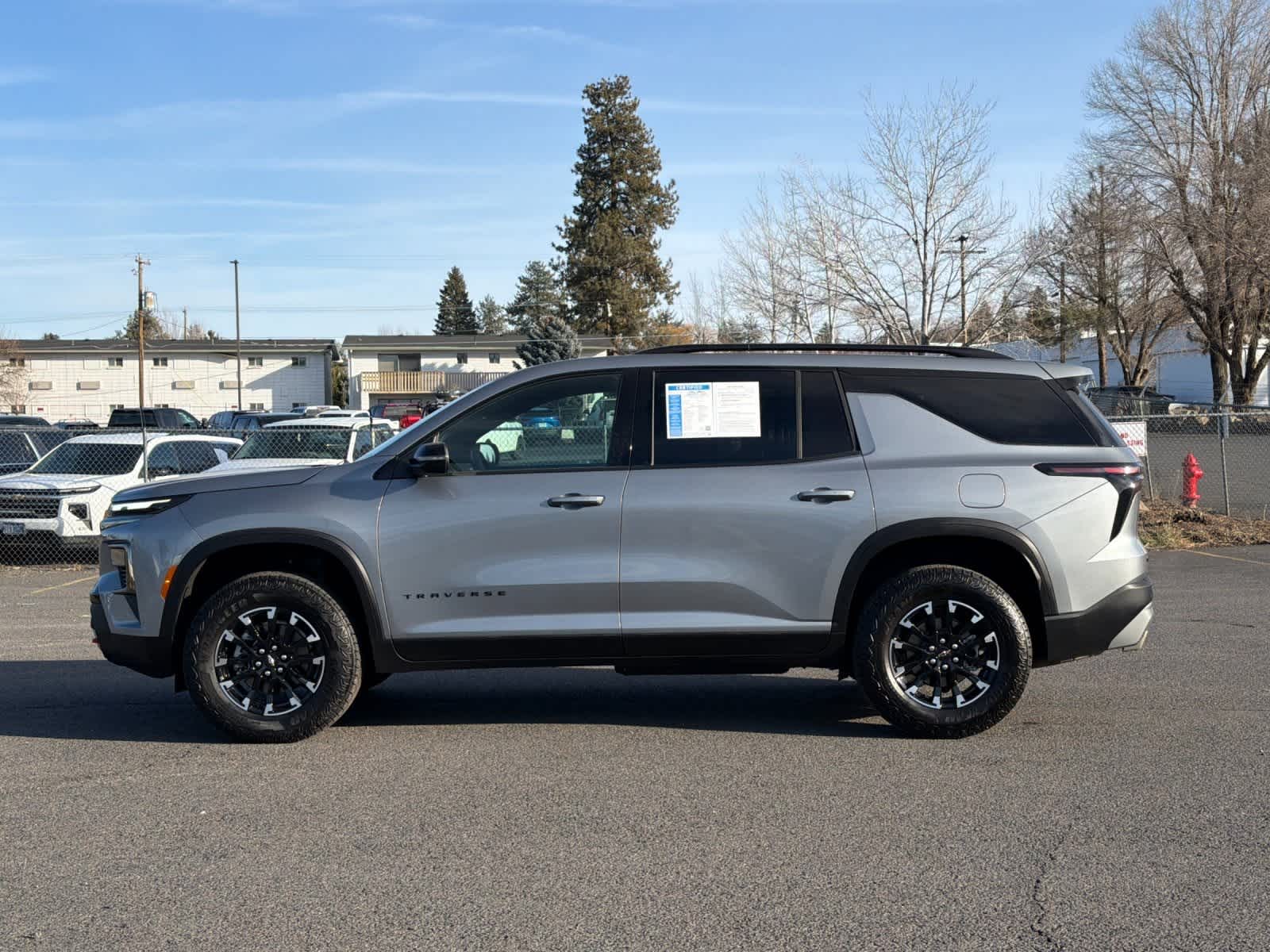 Thumbnail: 2025 Chevrolet Traverse - 5