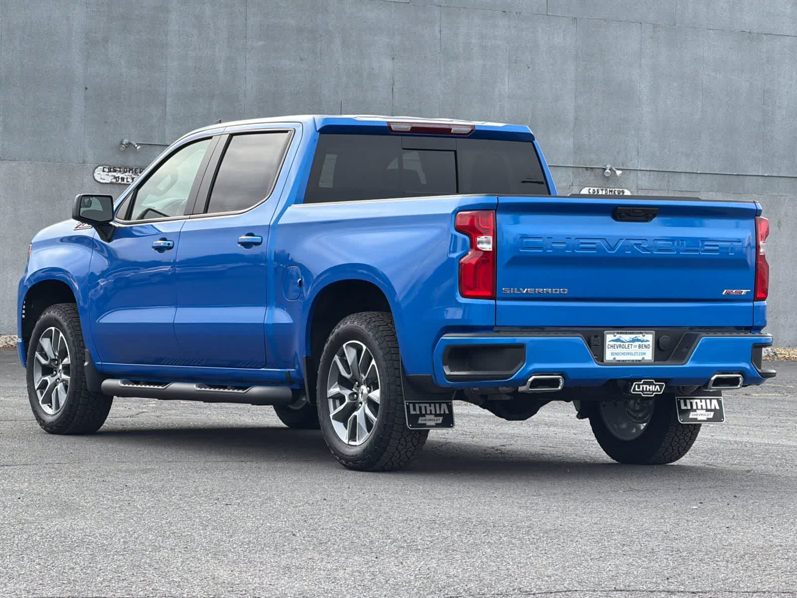 Thumbnail: 2026 Chevrolet Silverado 1500 - 6