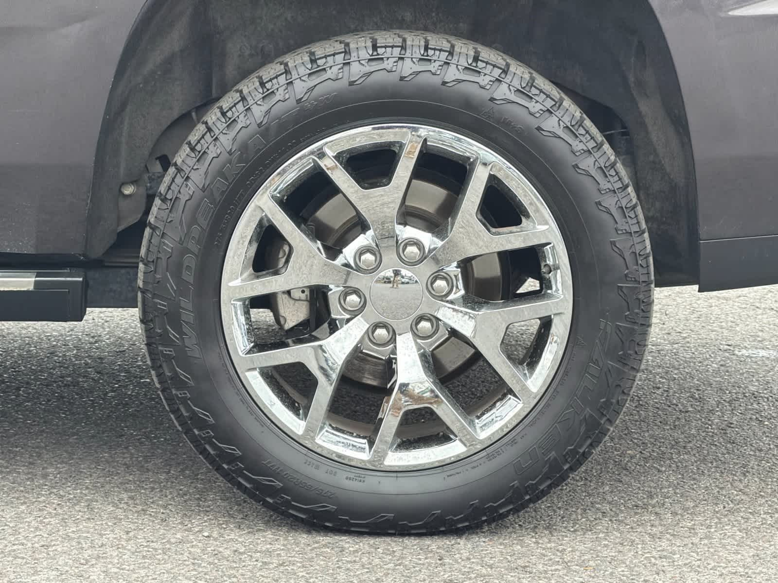 Thumbnail: 2017 GMC Yukon - 29