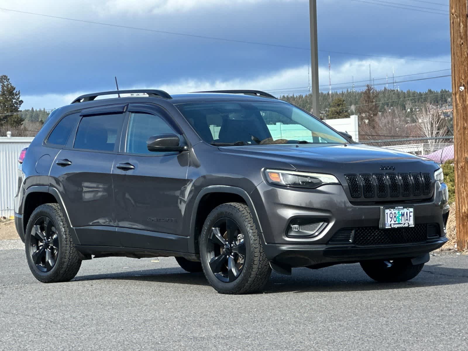 Thumbnail: 2020 Jeep Cherokee - 9