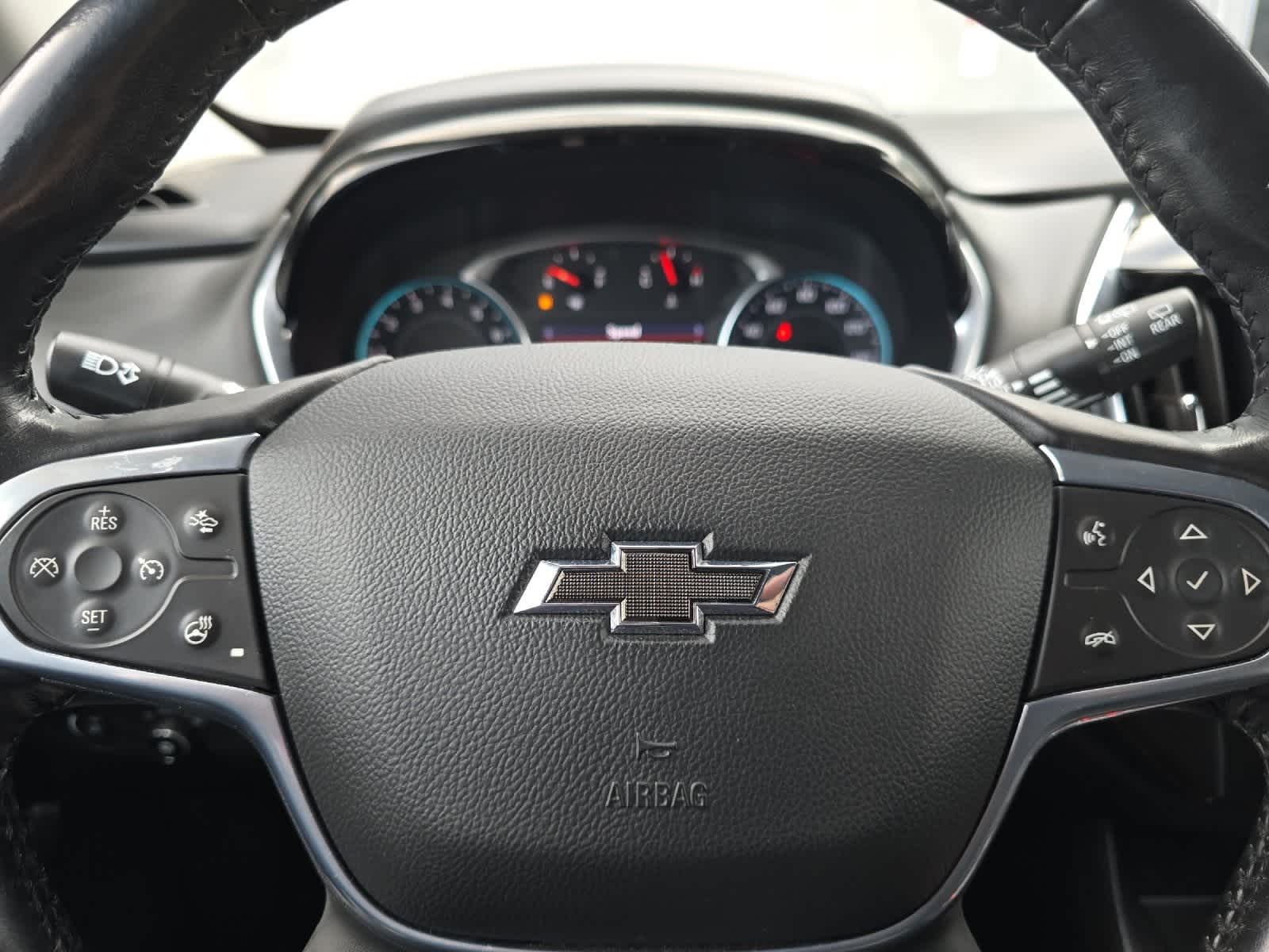 Thumbnail: 2021 Chevrolet Traverse - 25