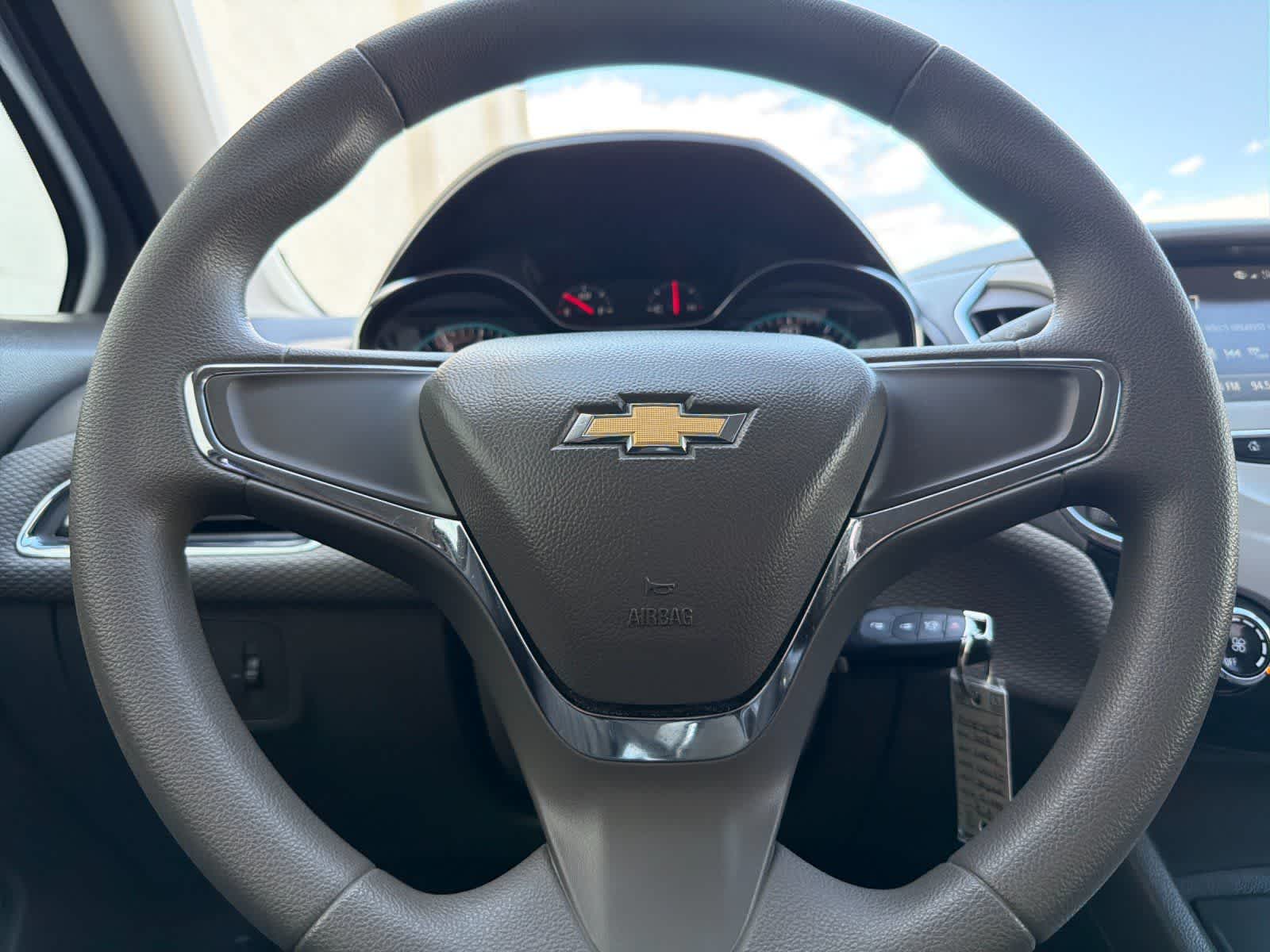 Thumbnail: 2018 Chevrolet Cruze - 21