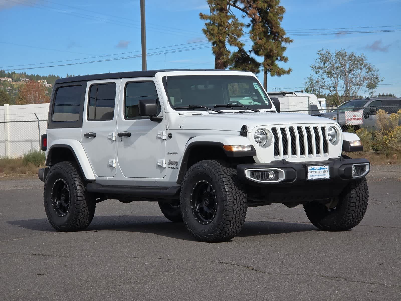 Thumbnail: 2022 Jeep Wrangler - 9