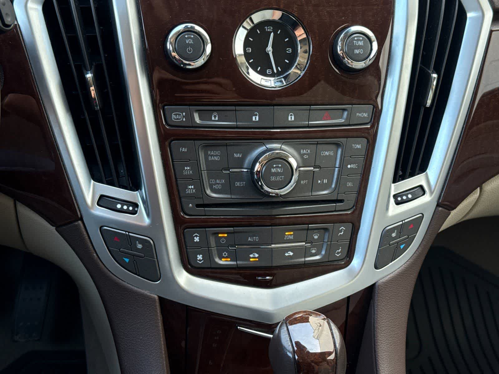 Thumbnail: 2011 Cadillac SRX - 21