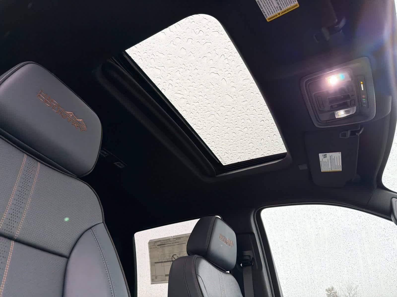 Thumbnail: 2025 Chevrolet Silverado 3500 - 16