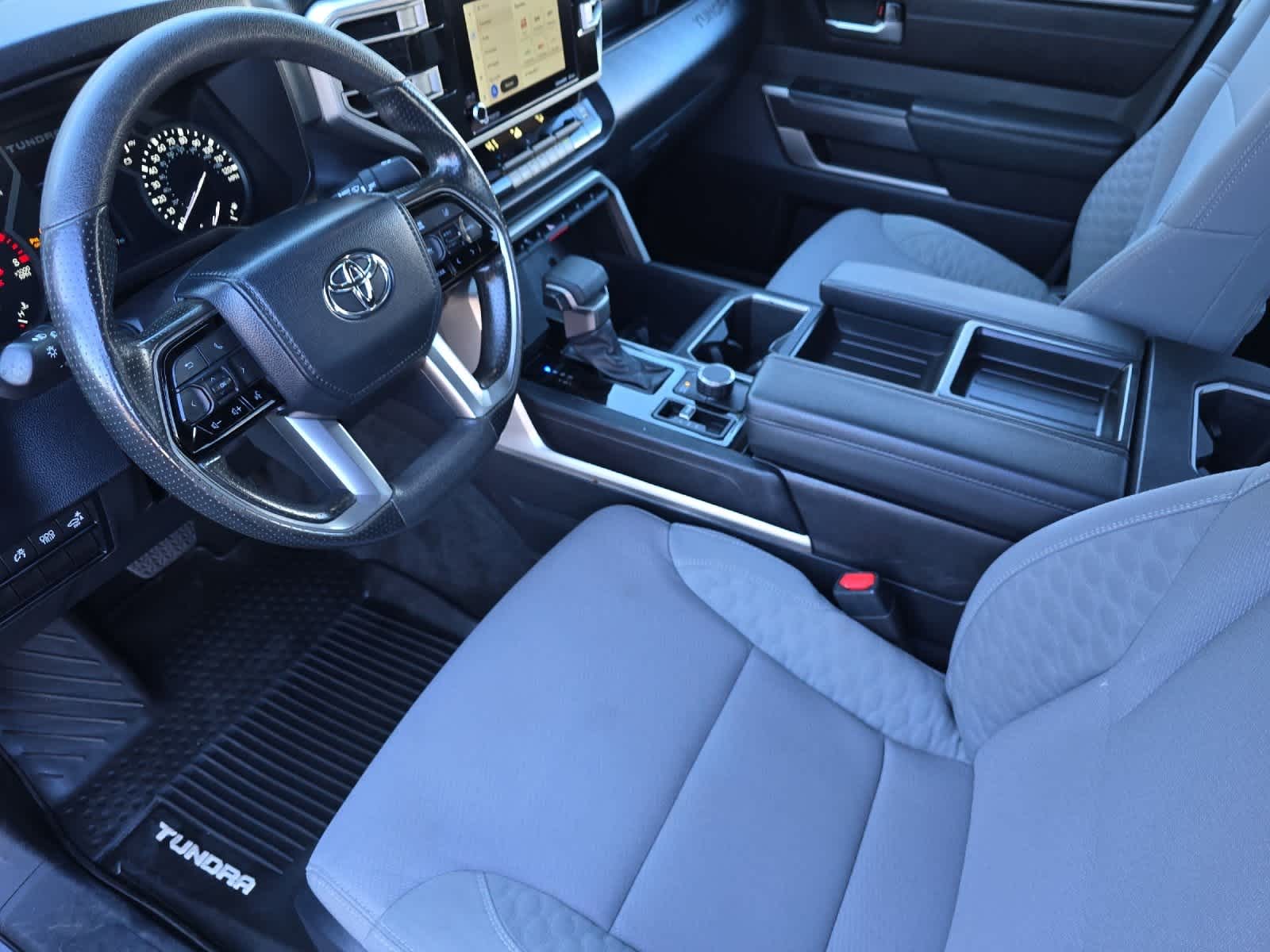 Thumbnail: 2024 Toyota Tundra - 11