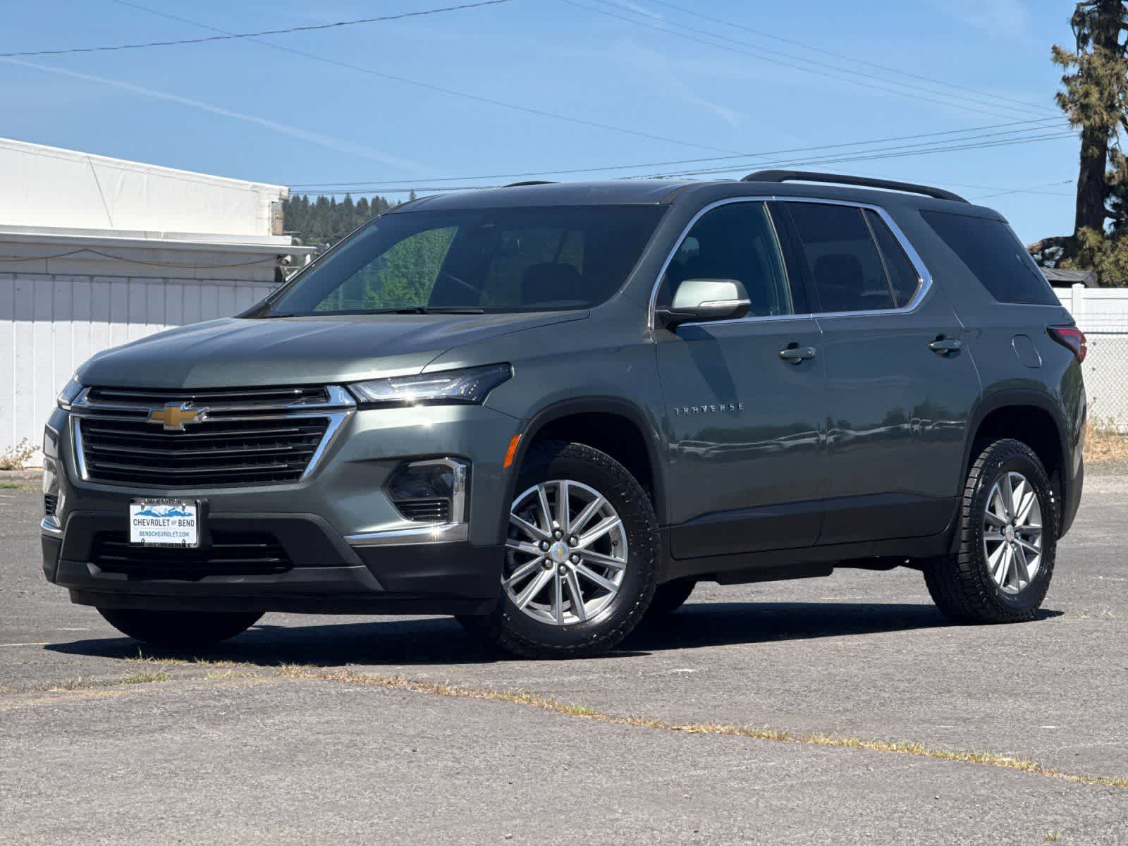 Thumbnail: 2023 Chevrolet Traverse - 1