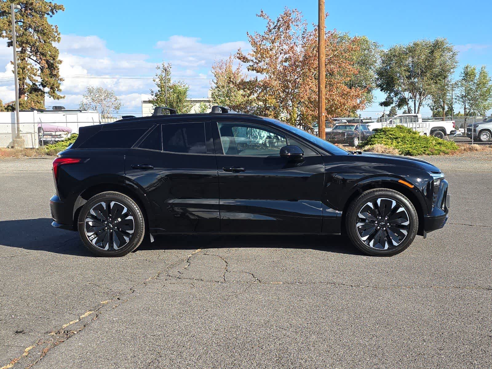 Thumbnail: 2026 Chevrolet Blazer EV - 8