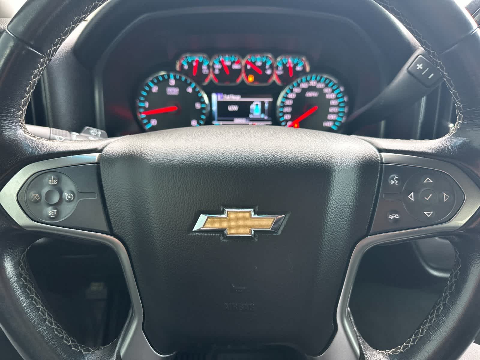 Thumbnail: 2018 Chevrolet Silverado 1500 - 22