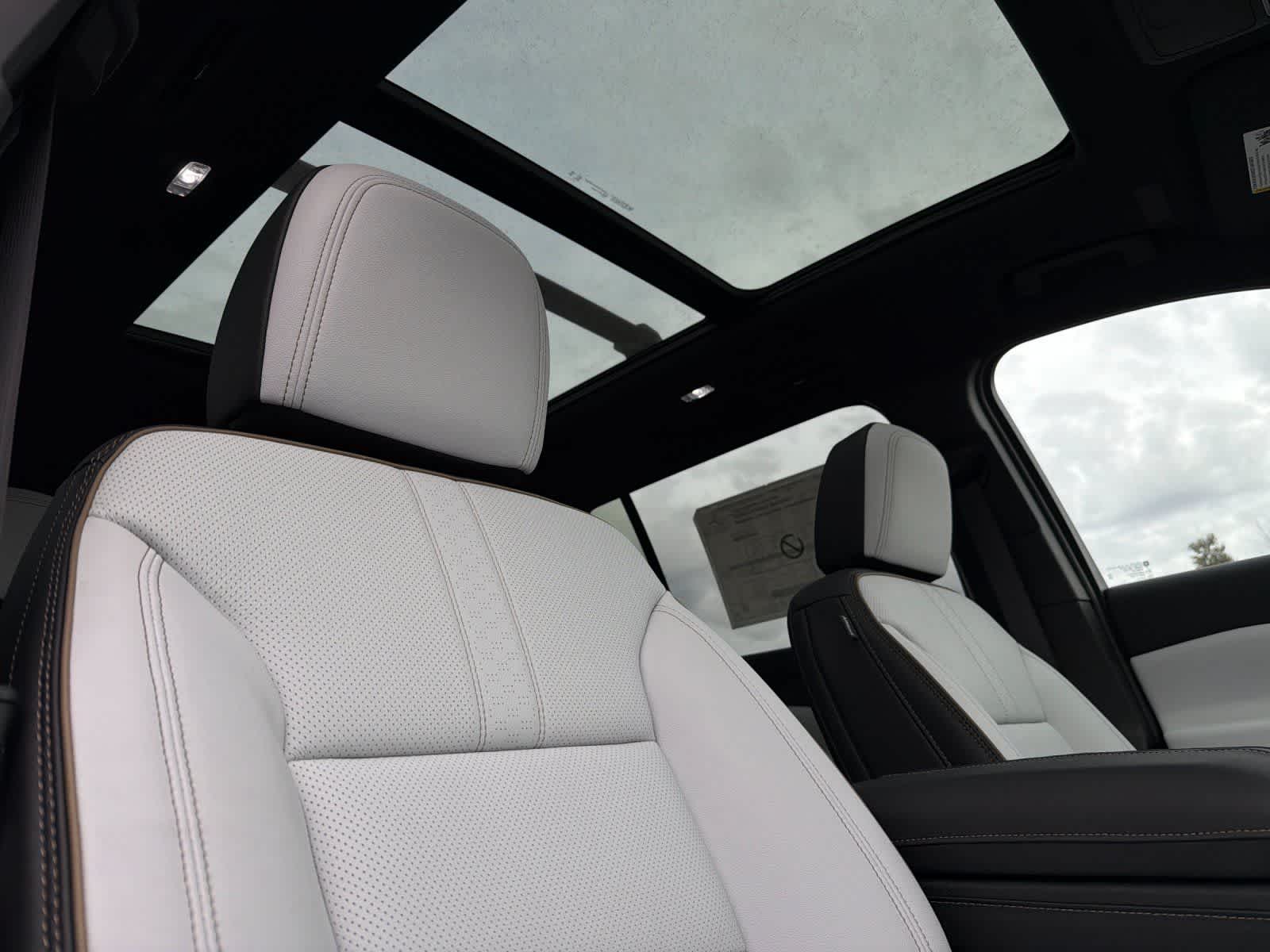 Thumbnail: 2026 Chevrolet Traverse - 18