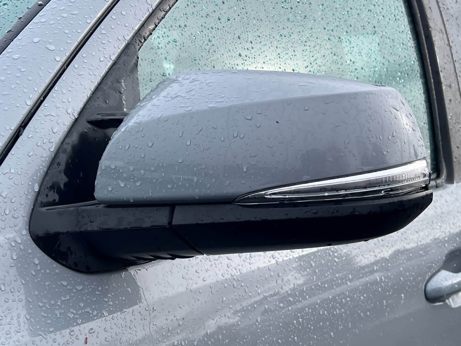 Thumbnail: 2020 Toyota Tacoma - 7