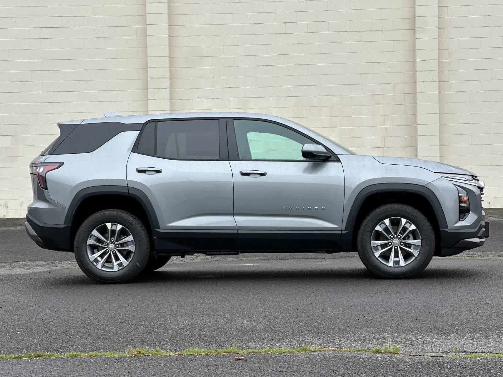 Thumbnail: 2026 Chevrolet Equinox - 8
