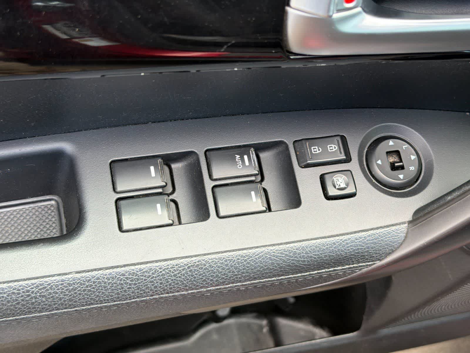 Thumbnail: 2015 Kia Sorento - 13