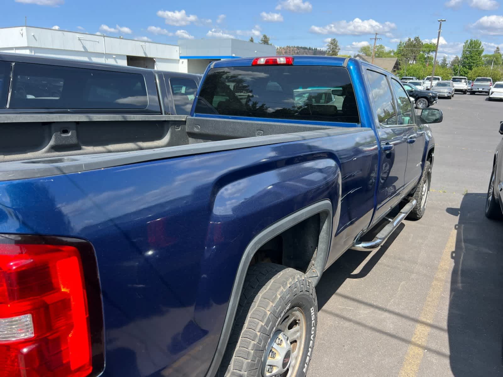 Thumbnail: 2018 GMC Sierra 2500 - 2