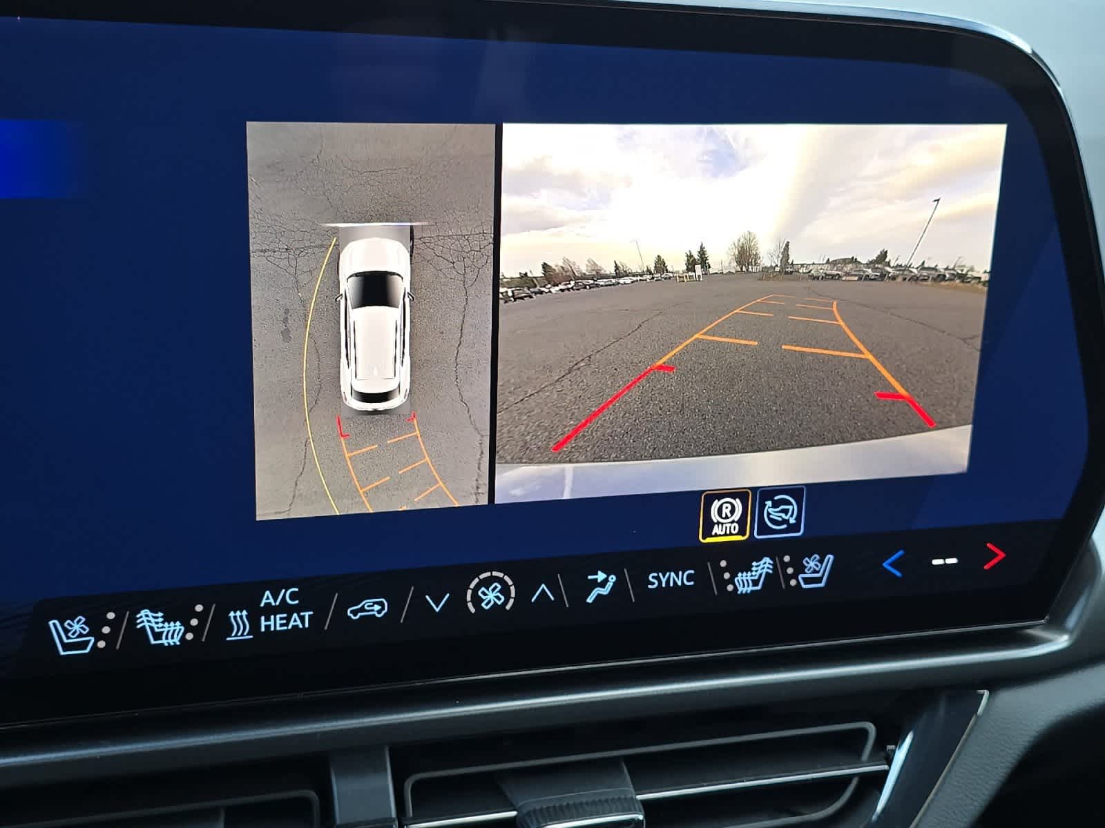 Thumbnail: 2026 Chevrolet Equinox - 20