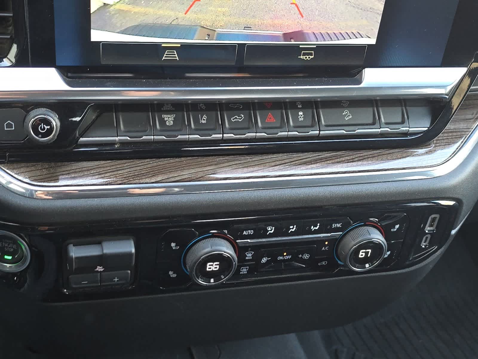 Thumbnail: 2024 Chevrolet Silverado 2500 - 19