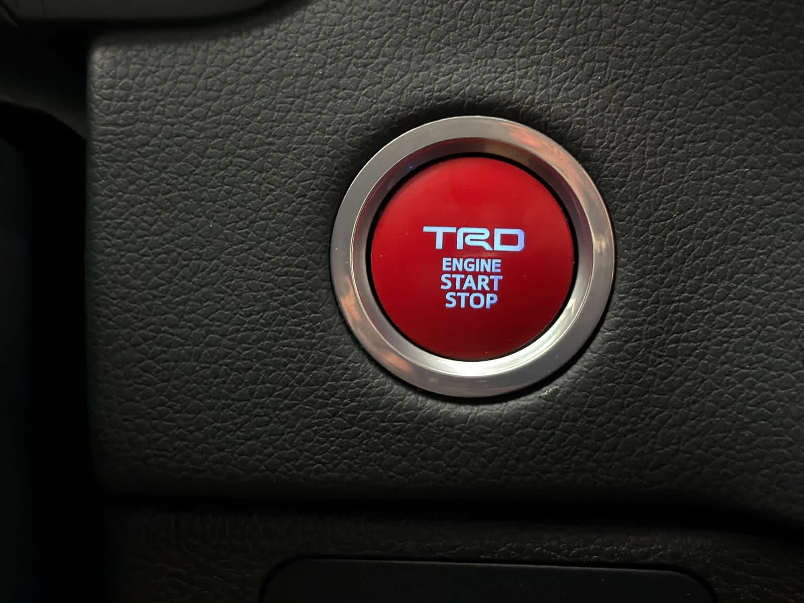 Thumbnail: 2022 Toyota Tundra - 21