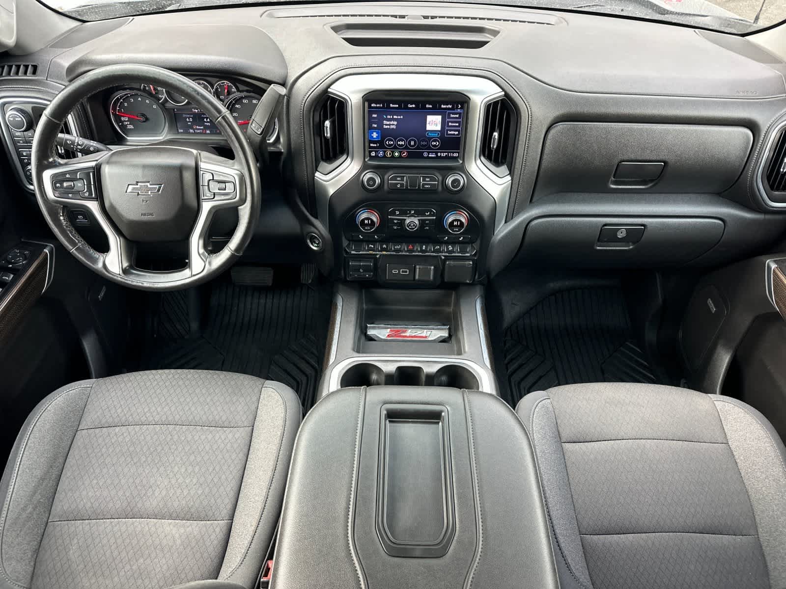 Thumbnail: 2020 Chevrolet Silverado 1500 - 3