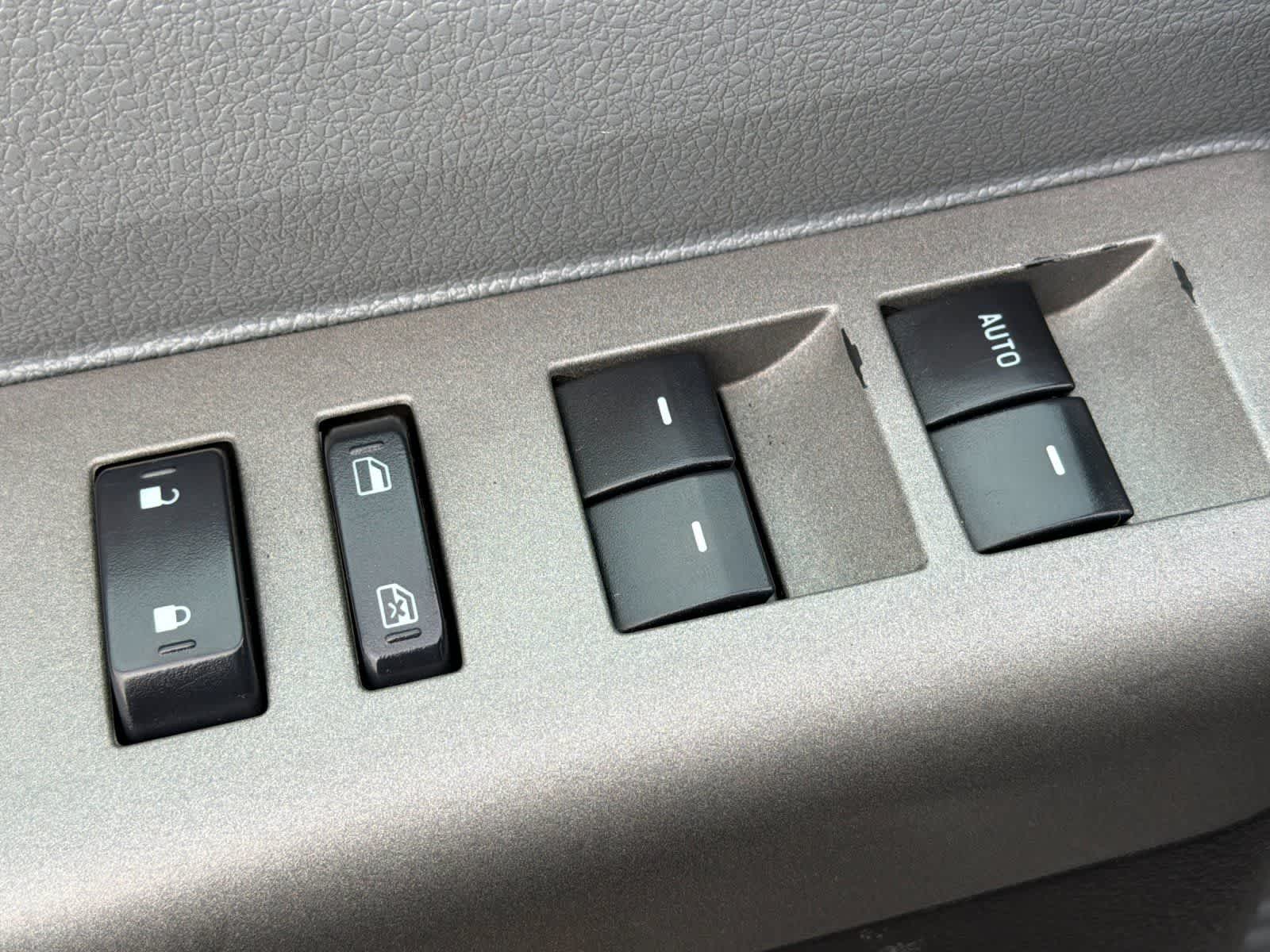 Thumbnail: 2012 Ford F-350 - 13