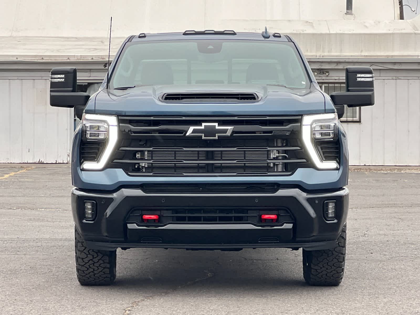 Thumbnail: 2026 Chevrolet Silverado 3500 - 10