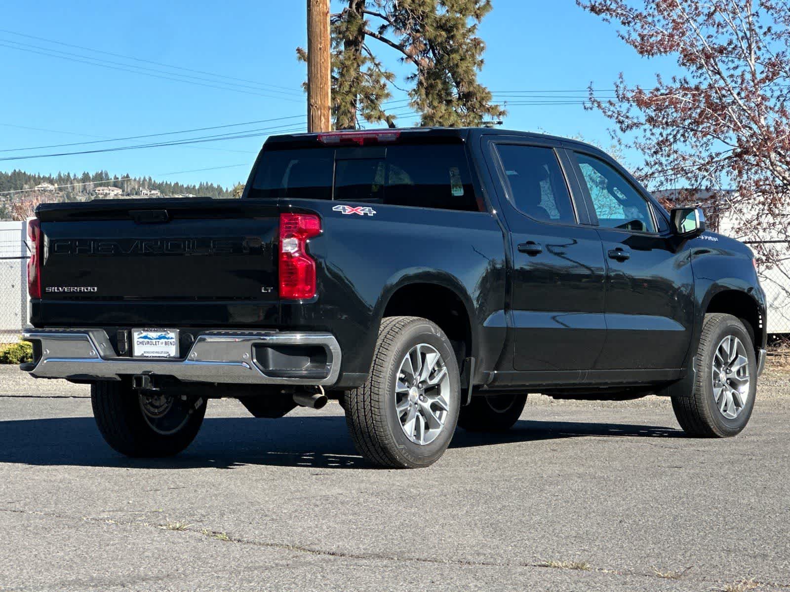 Thumbnail: 2026 Chevrolet Silverado 1500 - 2