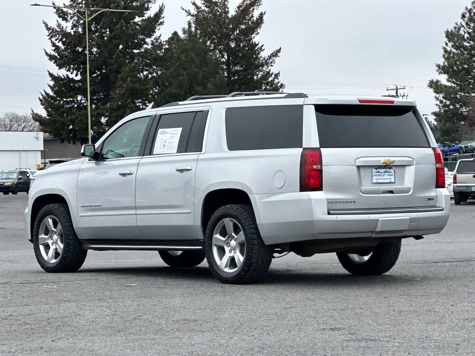 Thumbnail: 2018 Chevrolet Suburban - 6