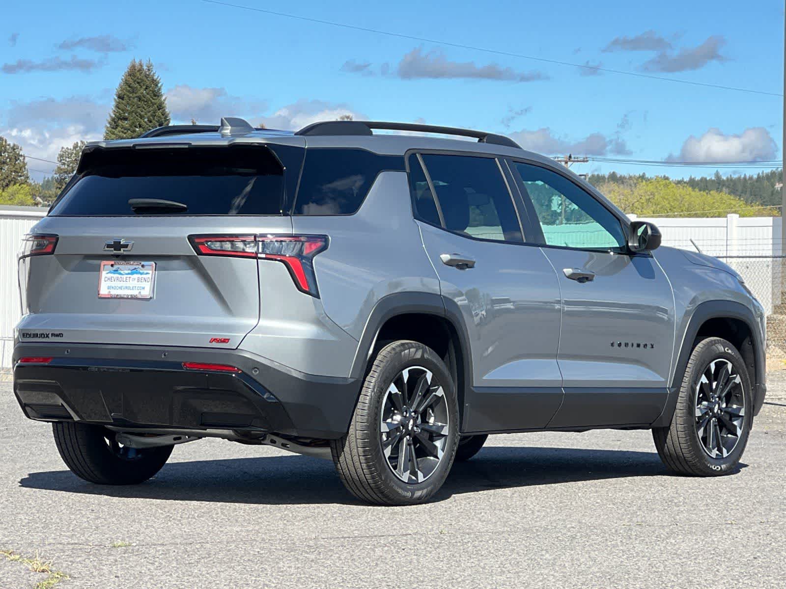 Thumbnail: 2026 Chevrolet Equinox - 2