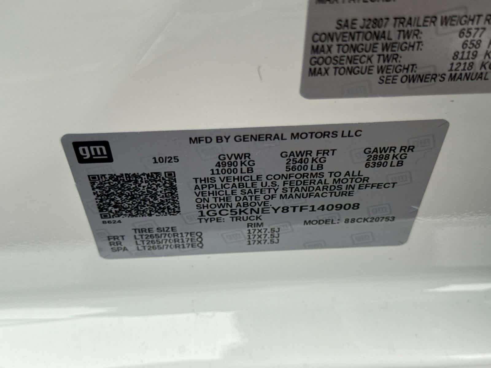 Thumbnail: 2026 Chevrolet Silverado 2500 - 28