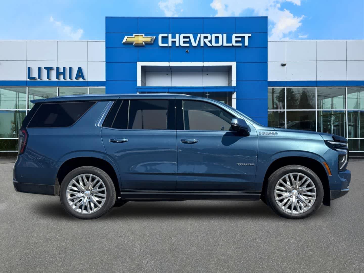 Thumbnail: 2025 Chevrolet Tahoe - 8