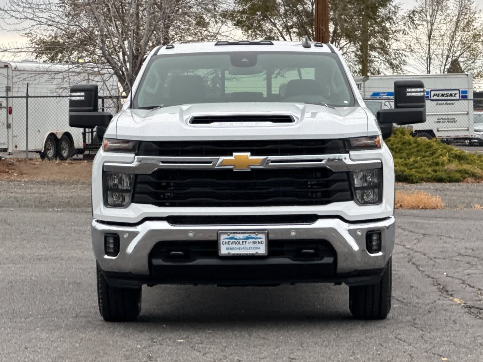 Thumbnail: 2026 Chevrolet Silverado 2500 - 10