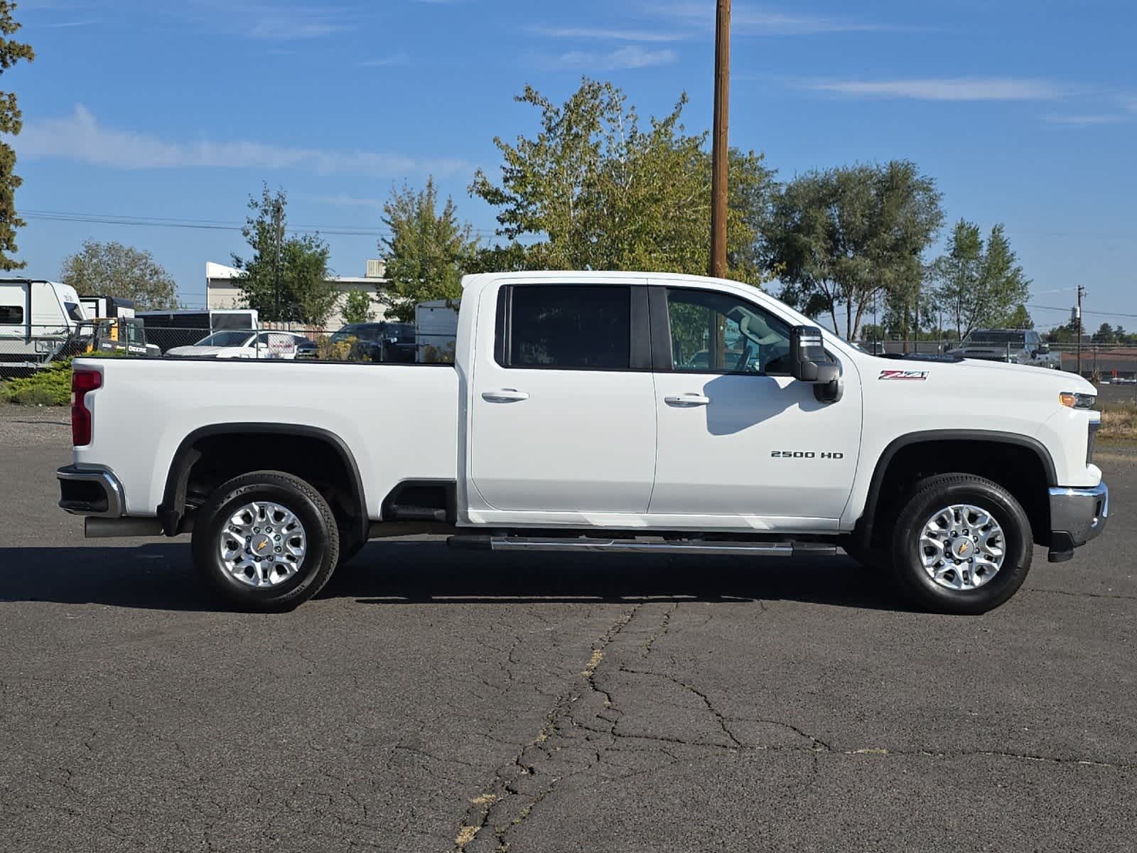 Thumbnail: 2024 Chevrolet Silverado 2500 - 8