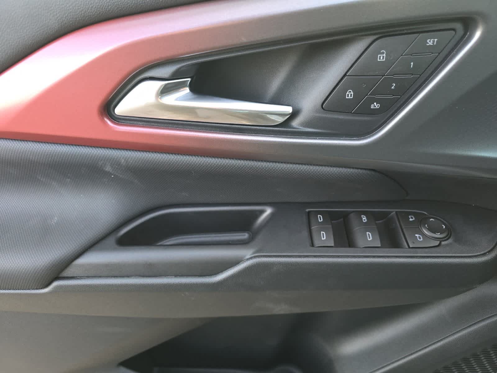 Thumbnail: 2026 Chevrolet Equinox - 12