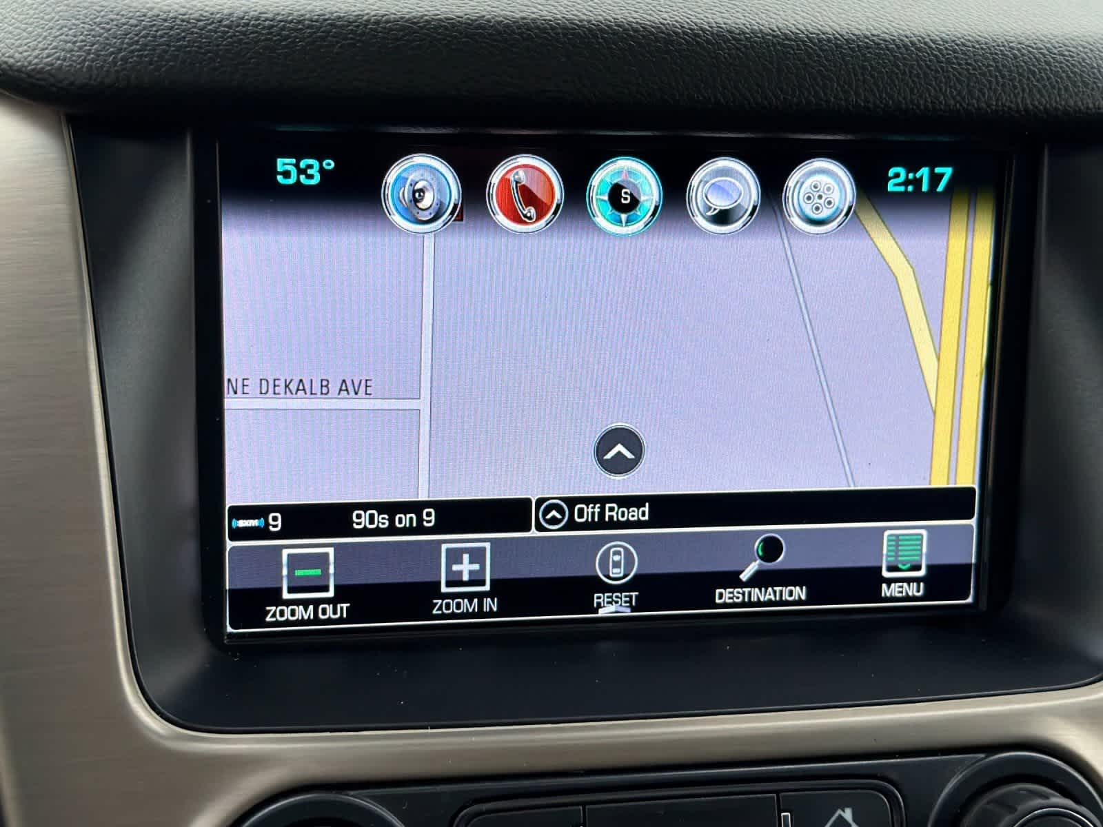 Thumbnail: 2017 GMC Yukon - 21