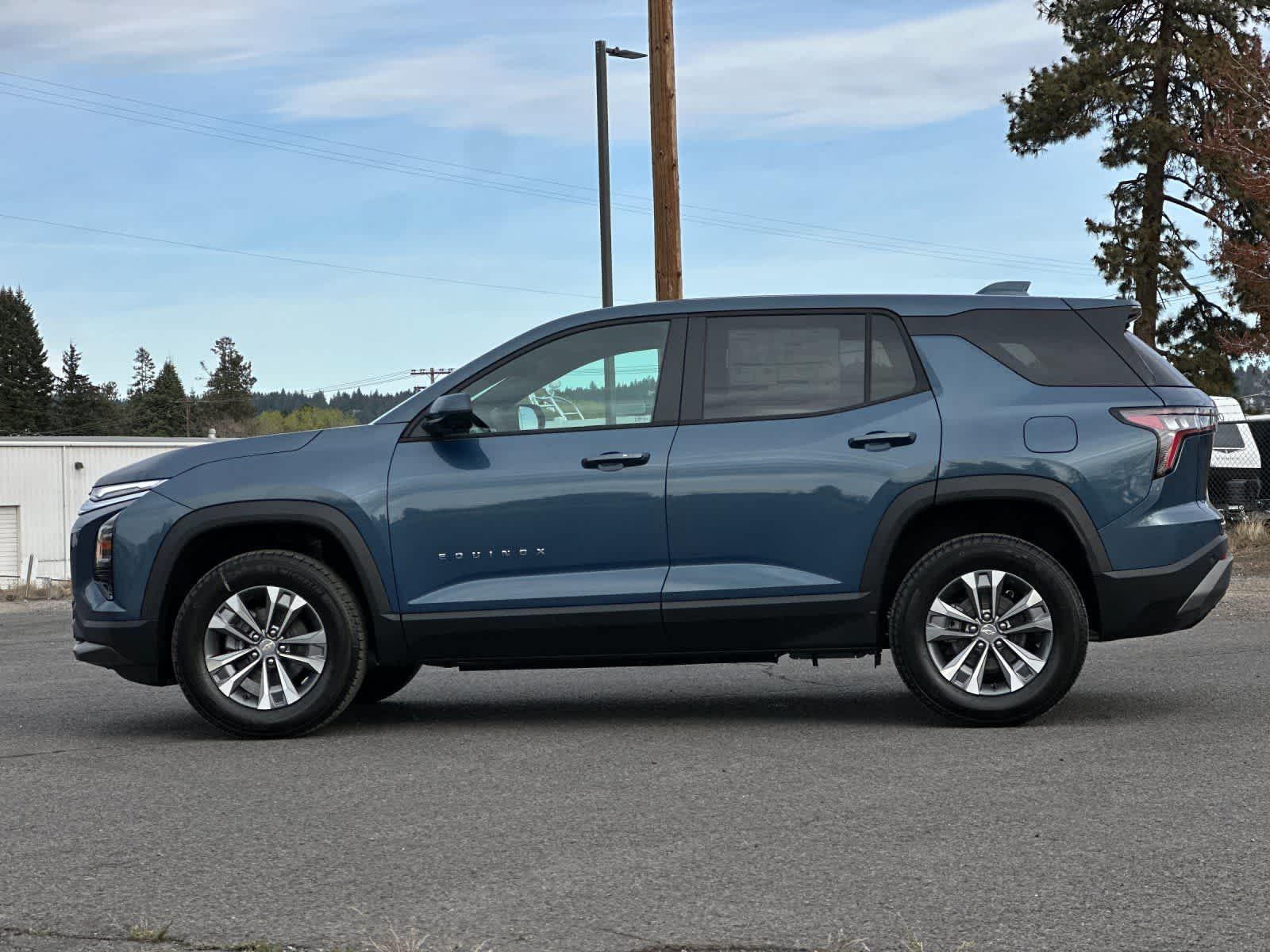 Thumbnail: 2026 Chevrolet Equinox - 5