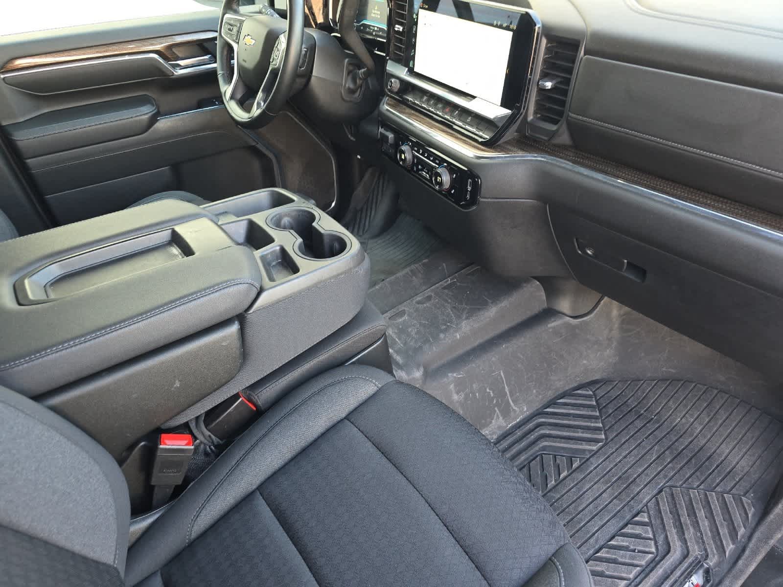 Thumbnail: 2024 Chevrolet Silverado 2500 - 15