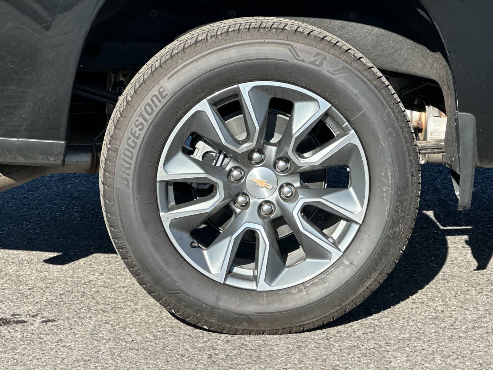 Thumbnail: 2026 Chevrolet Silverado 1500 - 26