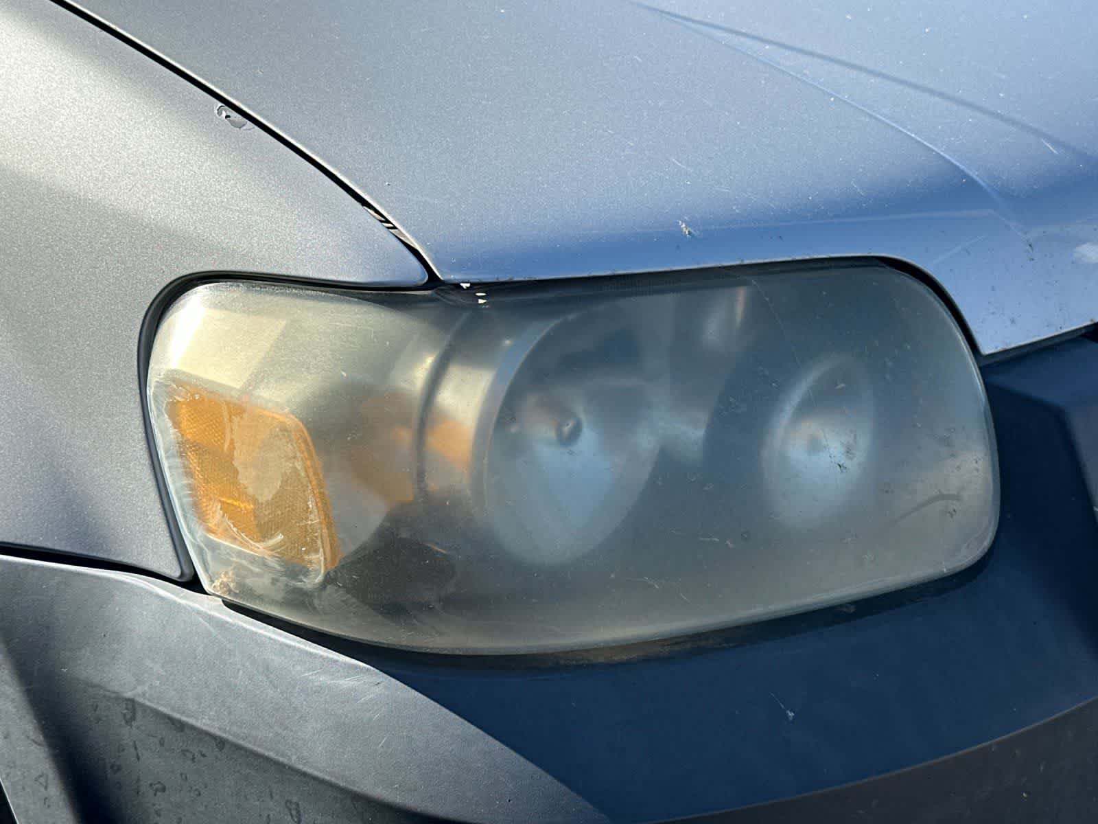 Thumbnail: 2005 Ford Escape - 8