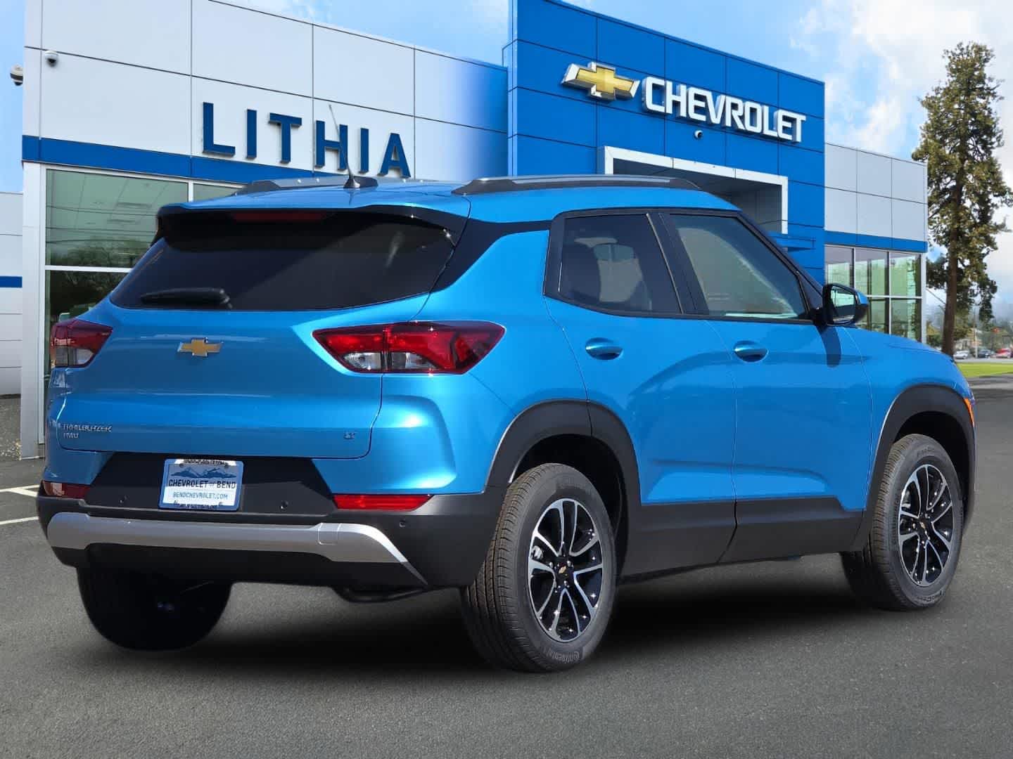 Thumbnail: 2026 Chevrolet TrailBlazer - 2