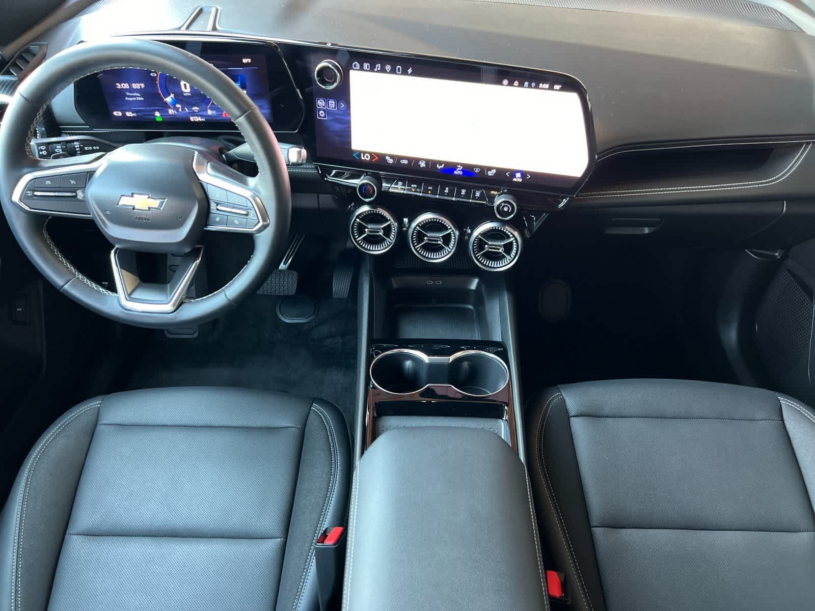 Thumbnail: 2024 Chevrolet Blazer EV - 3