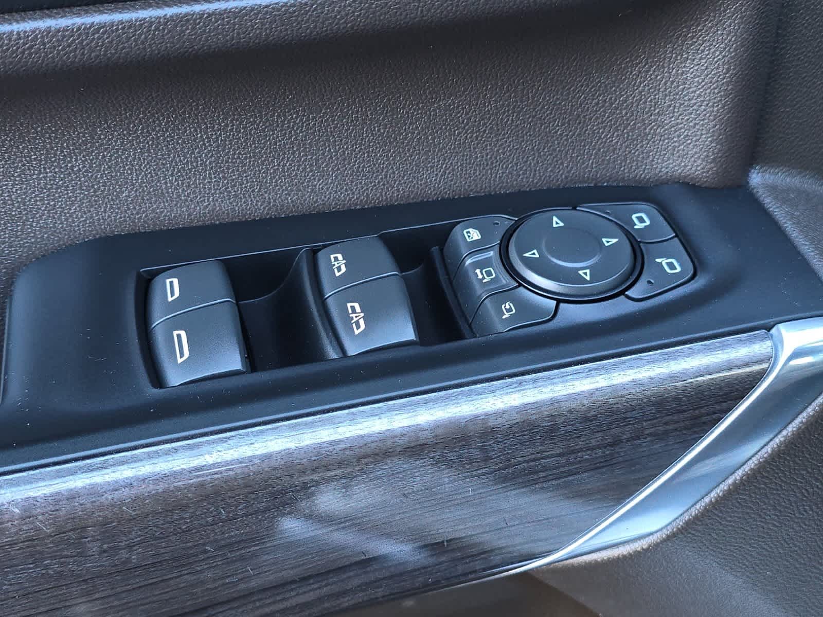 Thumbnail: 2022 Chevrolet Silverado 3500 - 13