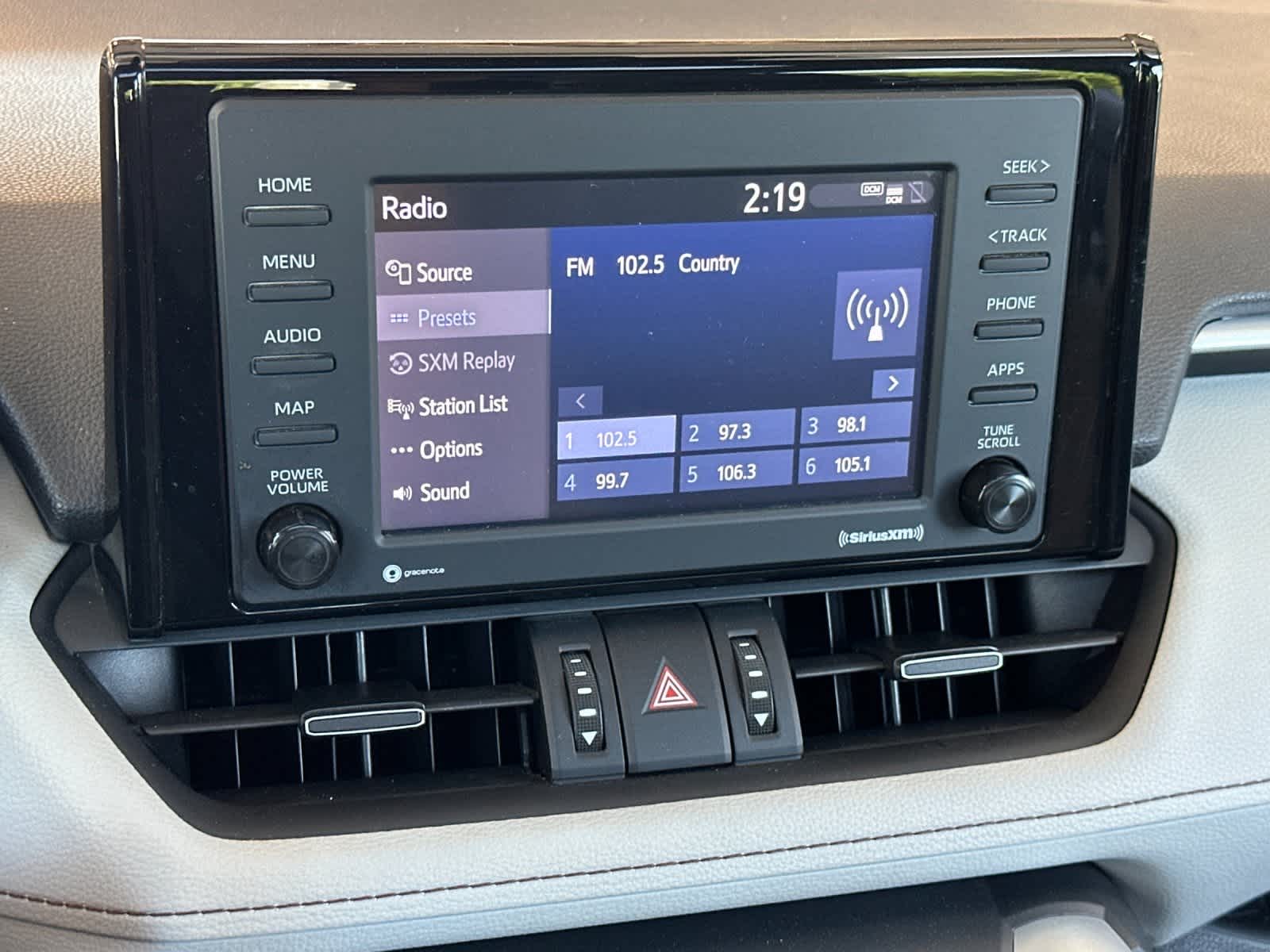 Thumbnail: 2021 Toyota RAV4 - 18