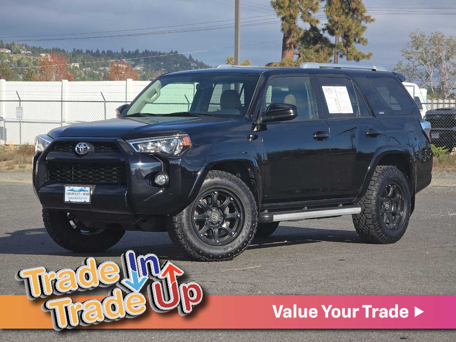 Thumbnail: 2018 Toyota 4Runner - 1
