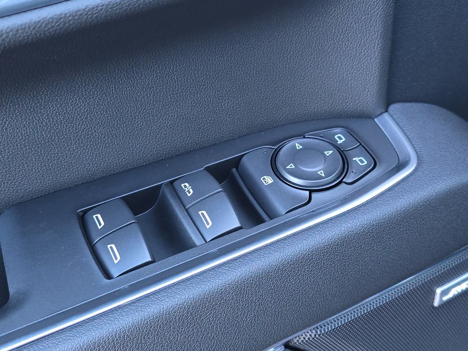 Thumbnail: 2026 Chevrolet Silverado 1500 - 13